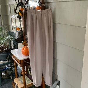 Vintage Rena Rowan Women’s Highwaist Pleated Cuffed Trouser Tan Dress Pants